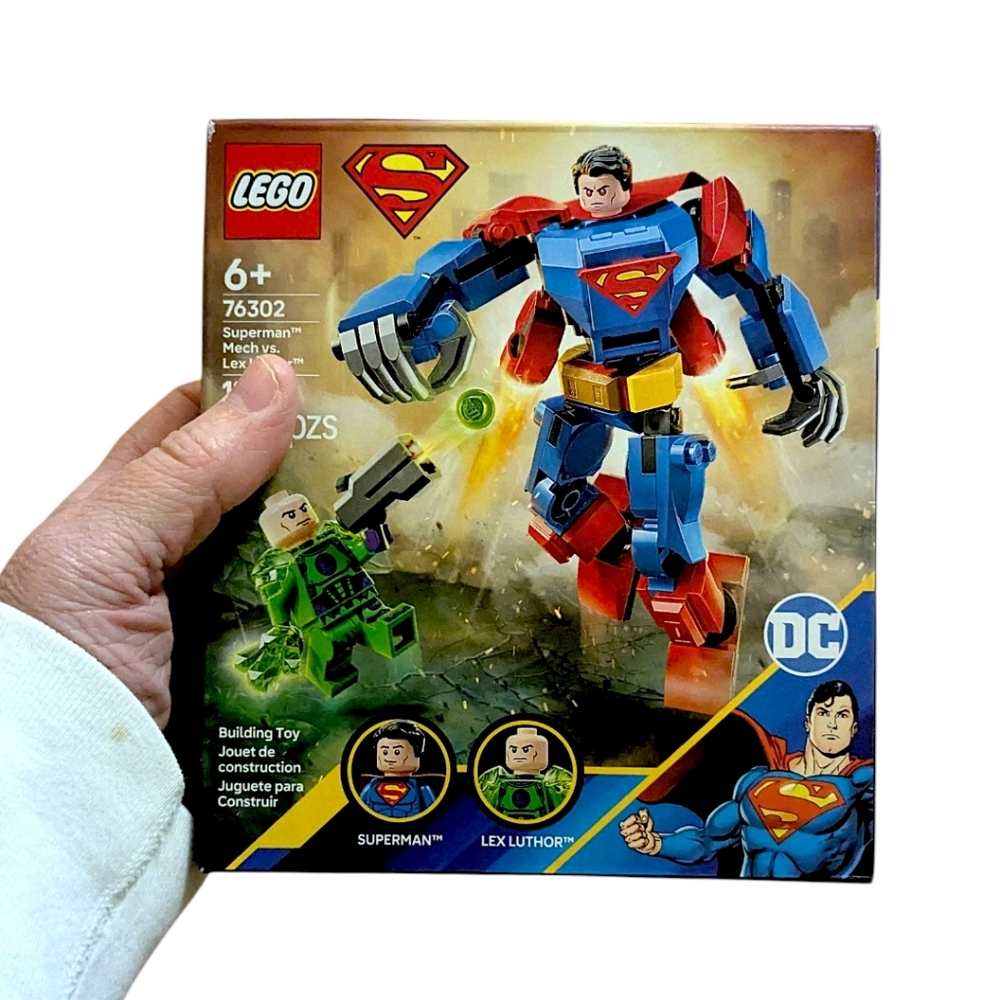 LEGO Superman LEGO NEW IN BOX FACTORY SEALED - Picture 13 of 16